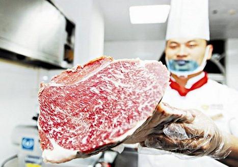 餐桌上的奢飾品天價牛肉：武漢雪花牛肉每斤售價近2千，賣出1頭牛可買寶馬車