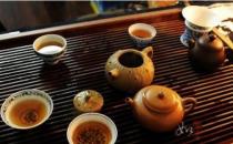 老人喝茶能降壓？五種茶適合老人