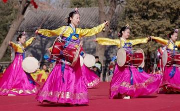 【朝鮮族】朝鮮族簡介_朝鮮族傳統(tǒng)節(jié)日_朝鮮族風俗習慣_朝鮮族服飾