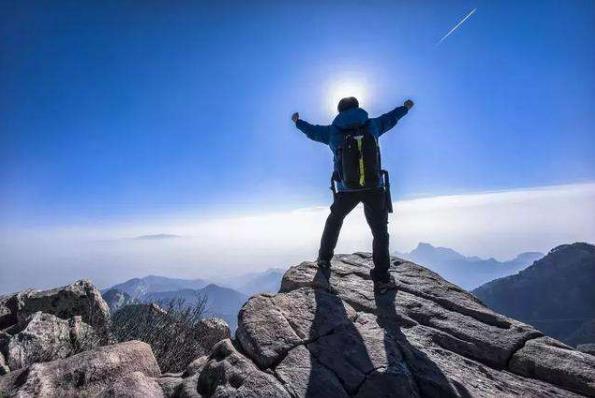 登山有風(fēng)險 小心加謹(jǐn)慎 驢友戶外登山旅游注意事項有哪些