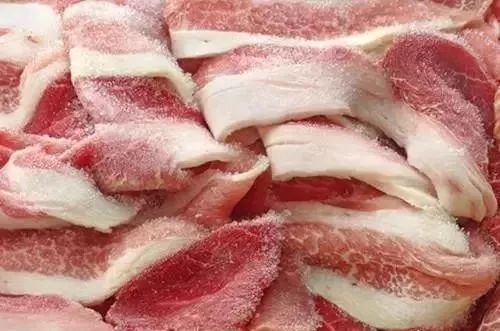 不同類型的肉冷凍保存時間不同，吃僵尸肉有危害嗎，如何辨別